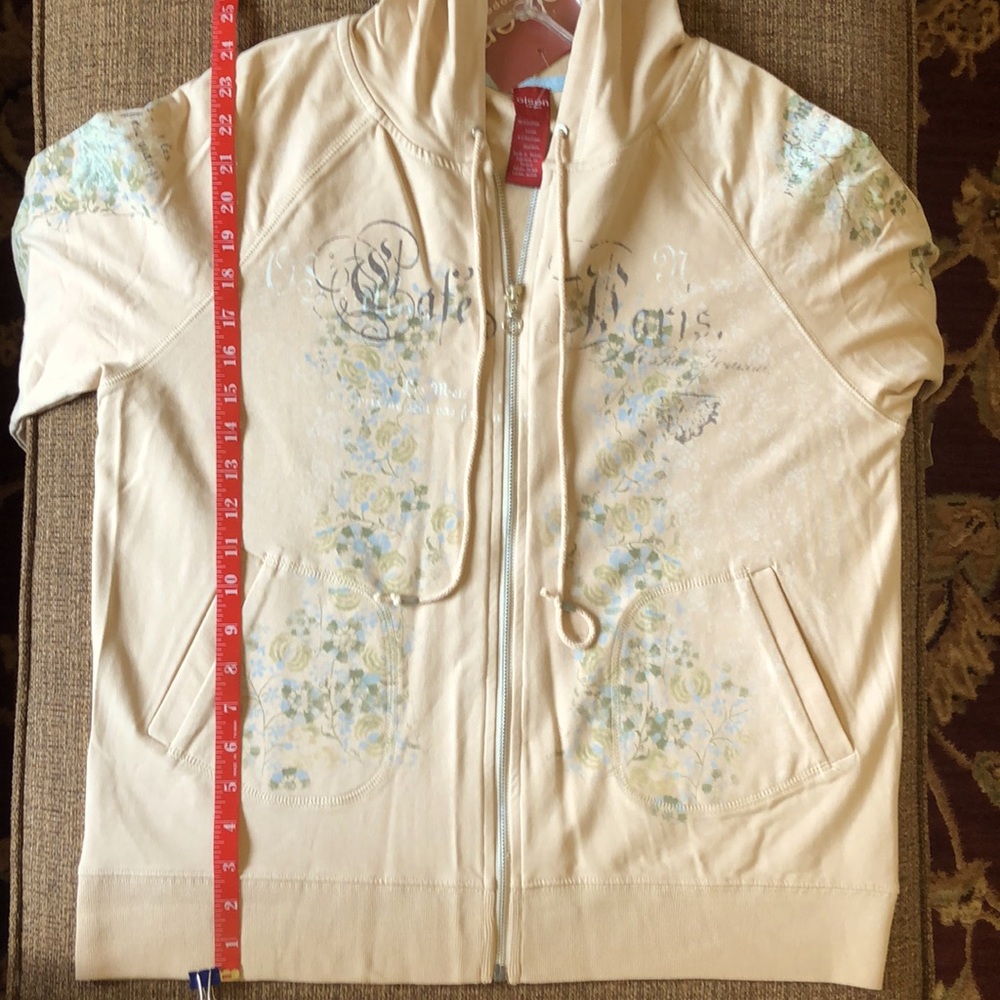 Cream Hoodie with Floral Design - Picture 4 of 12